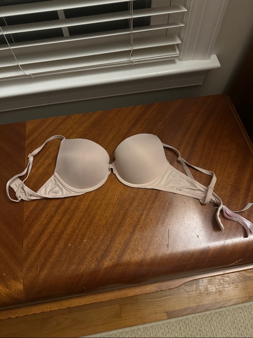 PINK Victoria's Secret Light Nude T-Shirt Bra